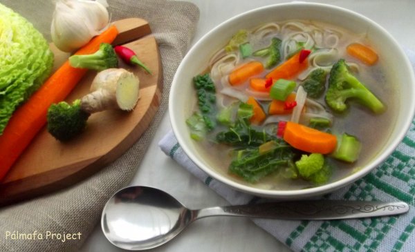 Recept: Csípős zöldségleves