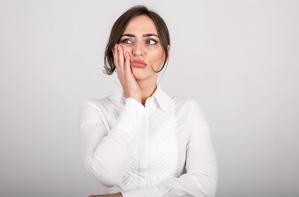 Vitaminok és pajzsmirigy-gyógyszerek: szedheted-e együtt őket?